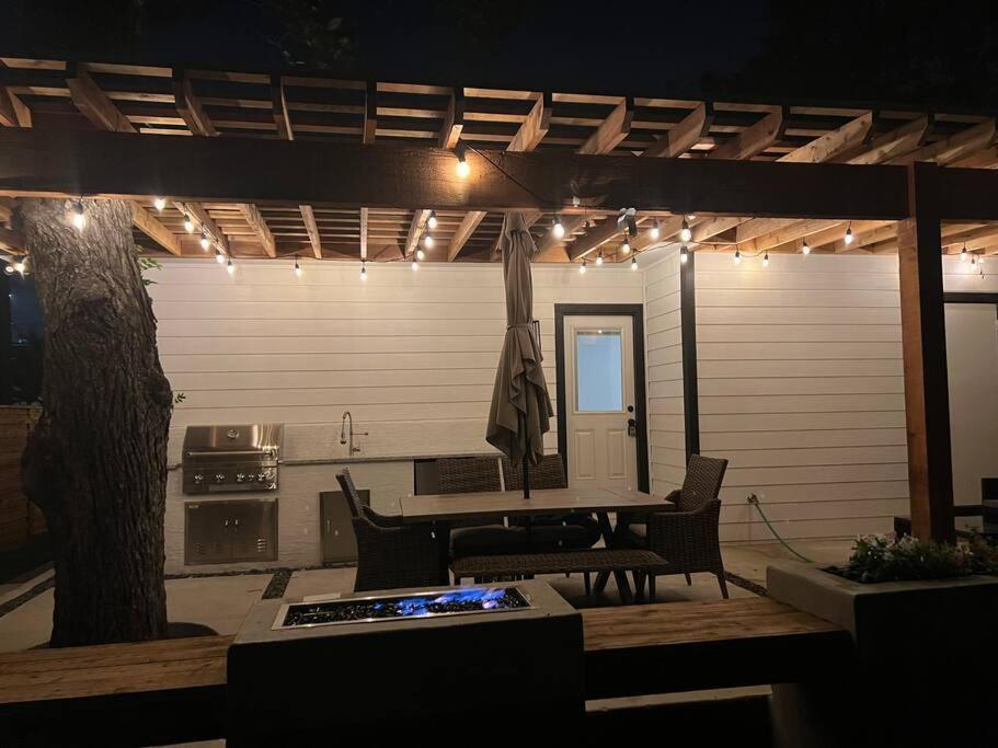 Lamar Villa-3 Bed 2.5 Bath With Outdoor Kitchen San Antonio Esterno foto
